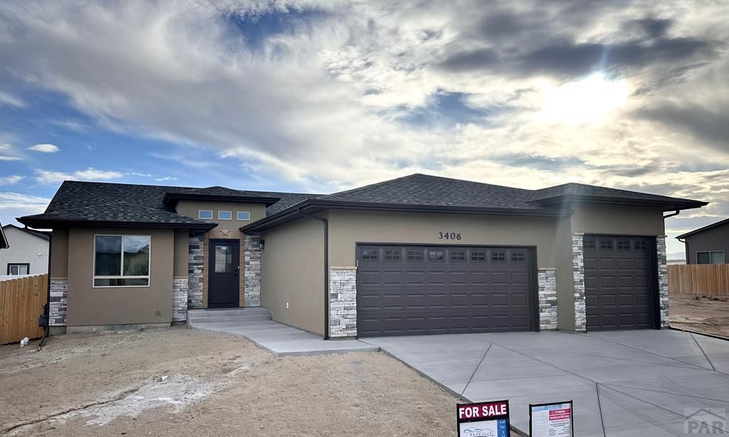 3406 Wapiti Ln, Pueblo, CO 81005