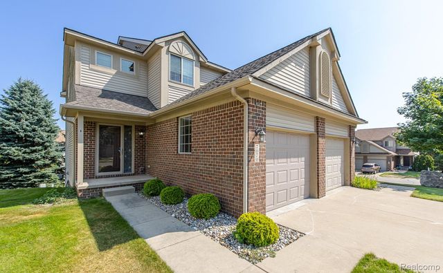 7070 Magnolia Lane, Waterford Charter Township, MI 48327