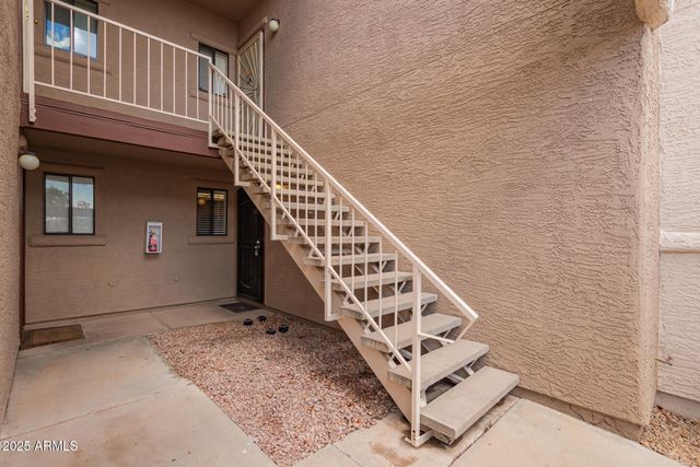 5757 W EUGIE Avenue 1040, Glendale, AZ 85304