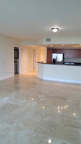 14951 Royal Oaks Ln 1105, North Miami, FL 33181