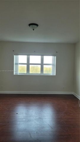 14951 Royal Oaks Ln 1105, North Miami, FL 33181