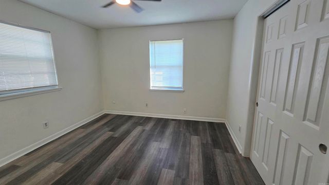 106 Santa Fe Trl, Jacksonville, AR 72076