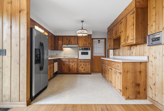 126 Lake Terrace Dr, Hendersonville, TN 37075