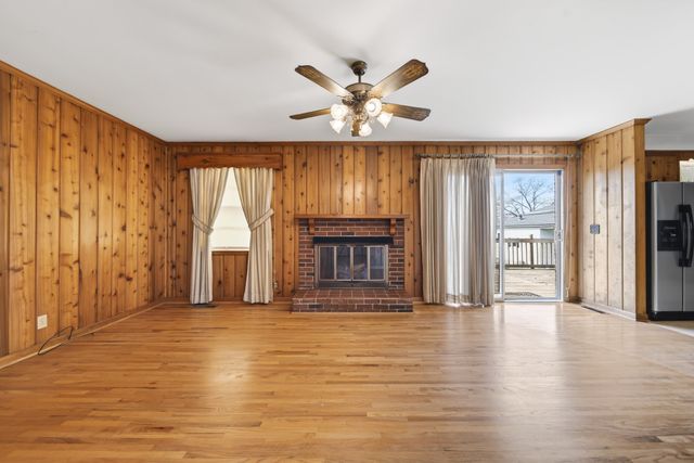 126 Lake Terrace Dr, Hendersonville, TN 37075