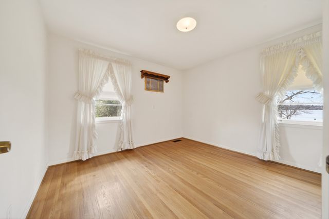 126 Lake Terrace Dr, Hendersonville, TN 37075