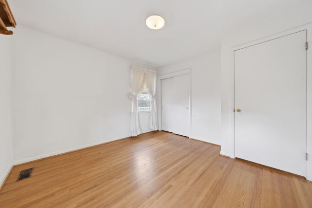 126 Lake Terrace Dr, Hendersonville, TN 37075