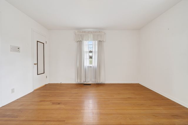 126 Lake Terrace Dr, Hendersonville, TN 37075