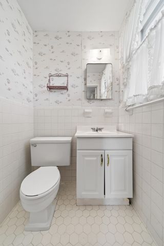 126 Lake Terrace Dr, Hendersonville, TN 37075