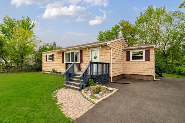 21 James Road, Monroe, NY 10950