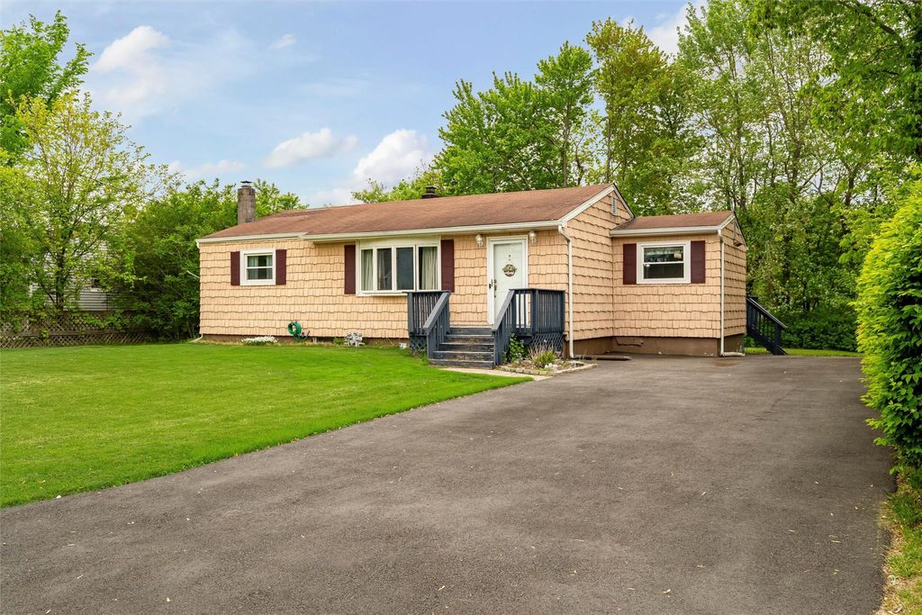21 James Road, Monroe, NY 10950
