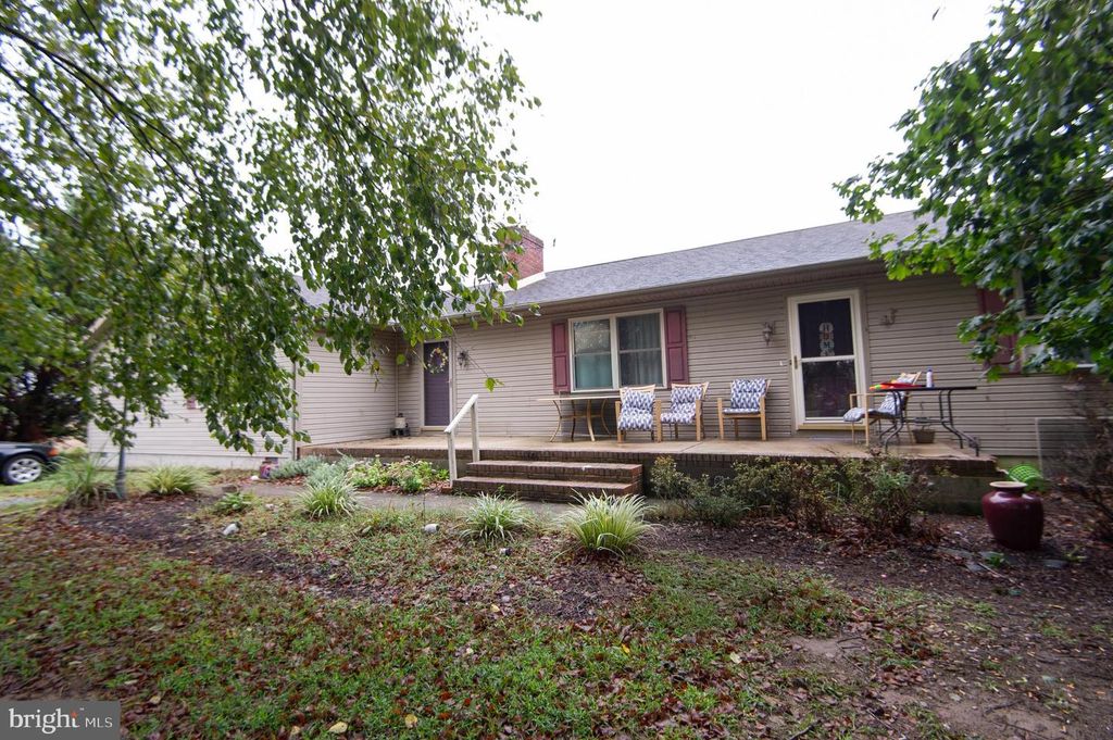 5751 THOMPSONTOWN, East New Market, MD 21631