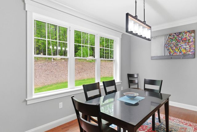 8 Arrowwood Road, New Boston, NH 03070