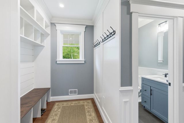 8 Arrowwood Road, New Boston, NH 03070