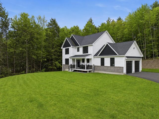 8 Arrowwood Road, New Boston, NH 03070
