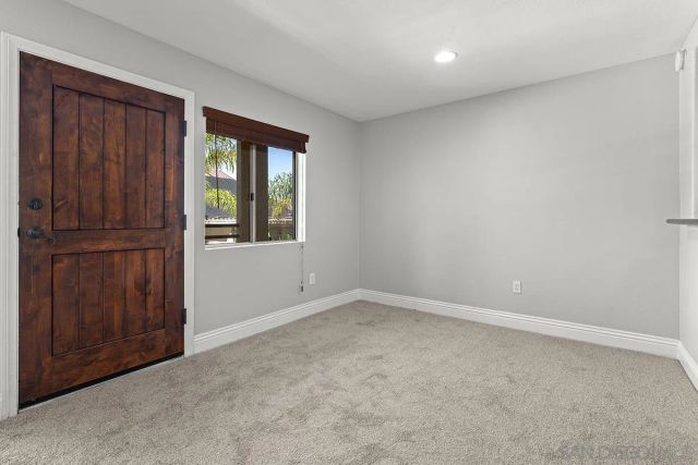 3957 Nobel Dr 208, San Diego, CA 92122