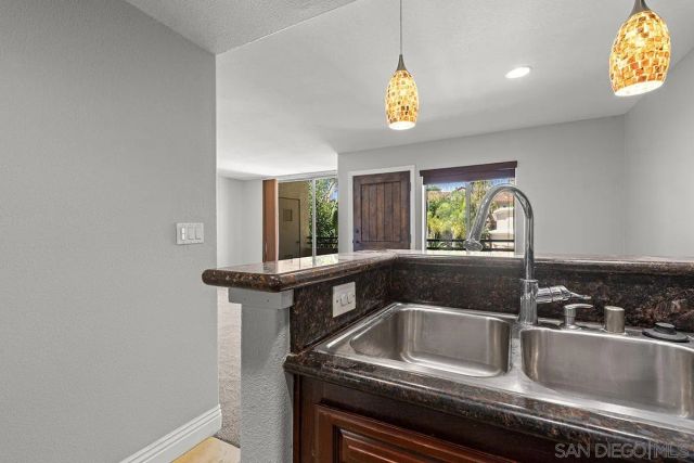 3957 Nobel Dr 208, San Diego, CA 92122