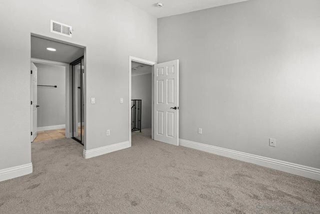 3957 Nobel Dr 208, San Diego, CA 92122