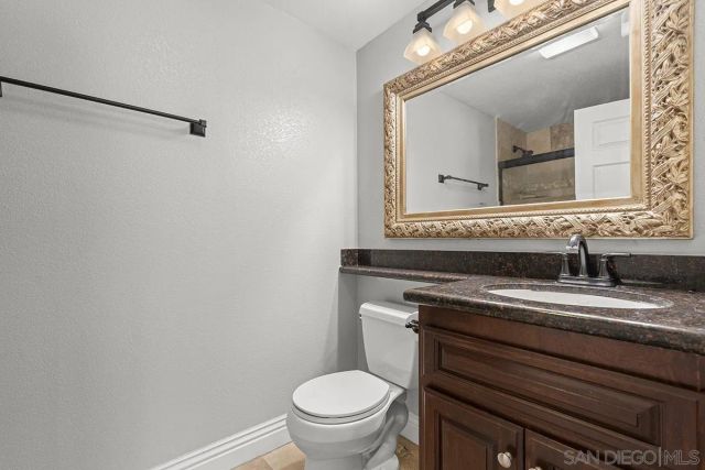 3957 Nobel Dr 208, San Diego, CA 92122