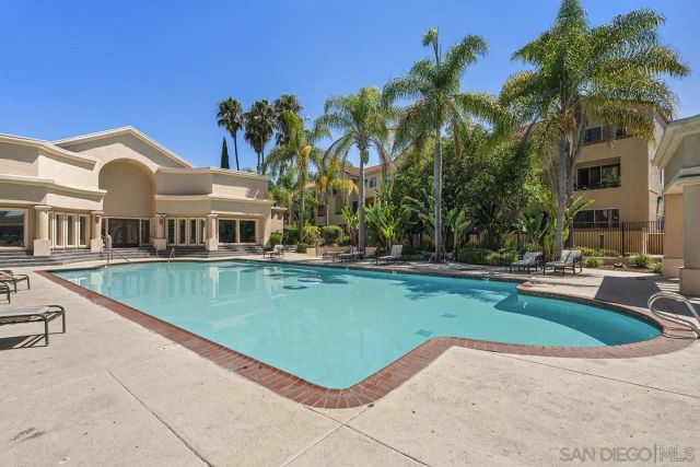 3957 Nobel Dr 208, San Diego, CA 92122