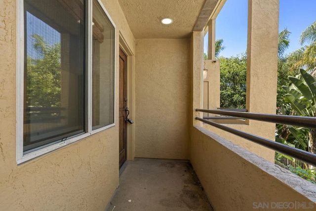 3957 Nobel Dr 208, San Diego, CA 92122
