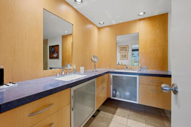 899 Island Drive 302, Rancho Mirage, CA 92270