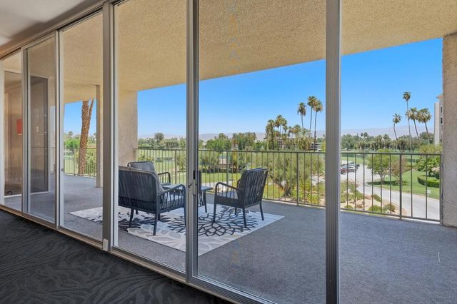 899 Island Drive 302, Rancho Mirage, CA 92270
