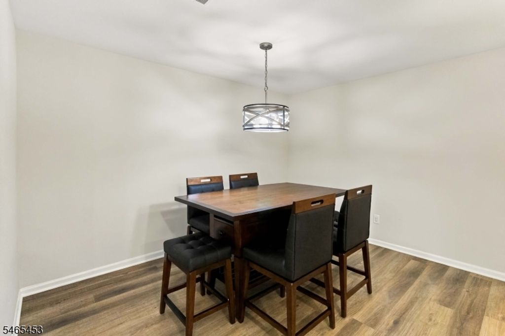 132 Jamestown Rd, Bernards Twp., NJ 07920 — photo 4