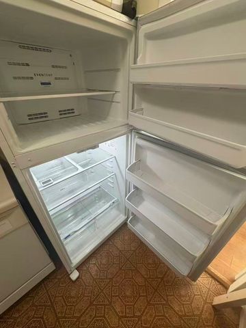 1700 E 56th Street 409, Chicago, IL 60637