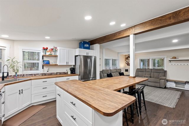 721 E McMickin Road, Shelton, WA 98584