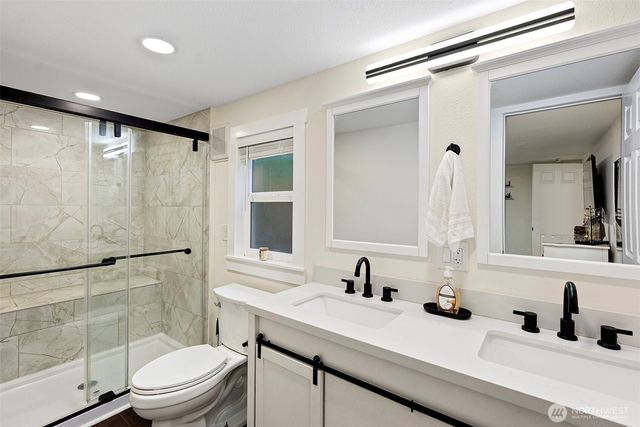 721 E McMickin Road, Shelton, WA 98584