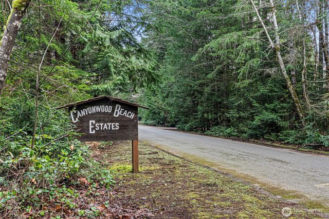 721 E McMickin Road, Shelton, WA 98584