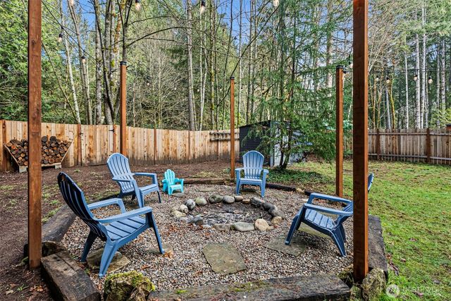 721 E McMickin Road, Shelton, WA 98584