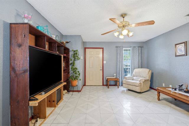 3534 Poquita Drive, Dallas, TX 75220