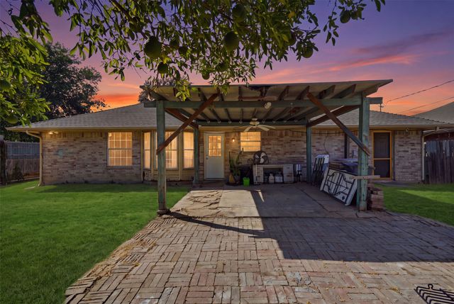 3534 Poquita Drive, Dallas, TX 75220
