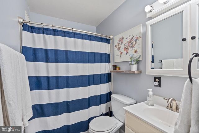 8319 BON AIR RD, Baltimore, MD 21234