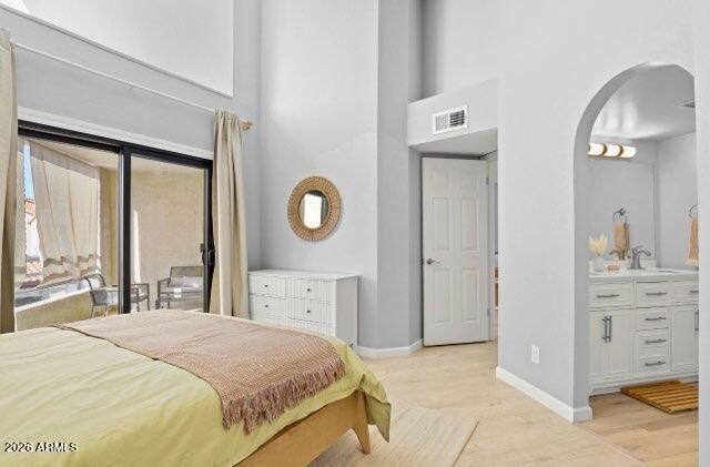 10301 N 70TH Street 224, Paradise Valley, AZ 85253