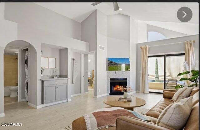 10301 N 70TH Street 224, Paradise Valley, AZ 85253