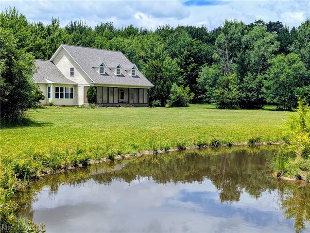 7394 Kniffen Road, Leroy, OH 44077