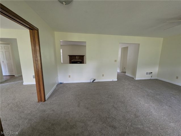 7394 Kniffen Road, Leroy, OH 44077