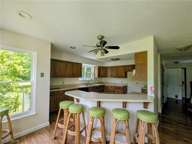 7394 Kniffen Road, Leroy, OH 44077