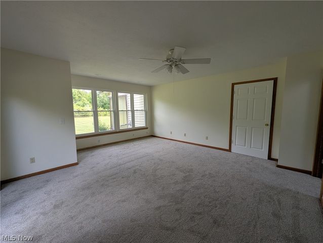 7394 Kniffen Road, Leroy, OH 44077