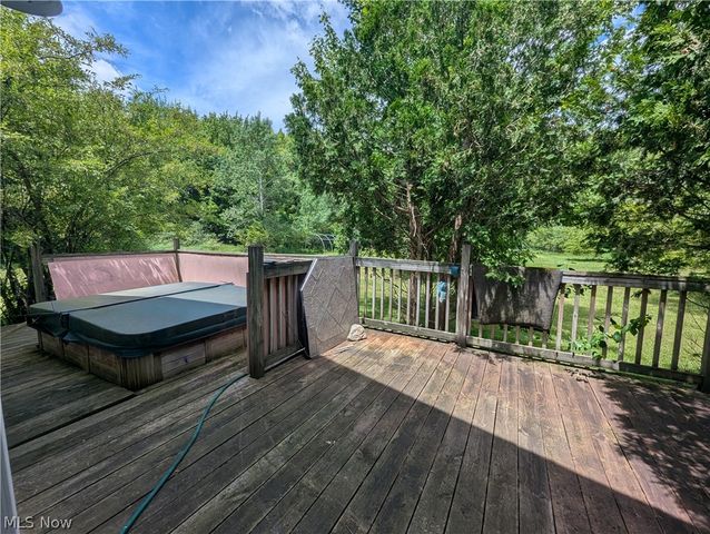 7394 Kniffen Road, Leroy, OH 44077