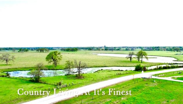 3288 Hunters Crossing Trail, Bryan, TX 77808