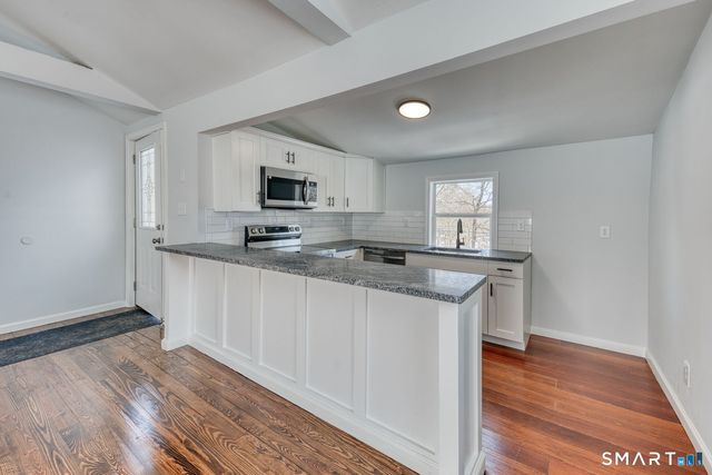 3 Orchard Drive, Danbury, CT 06811