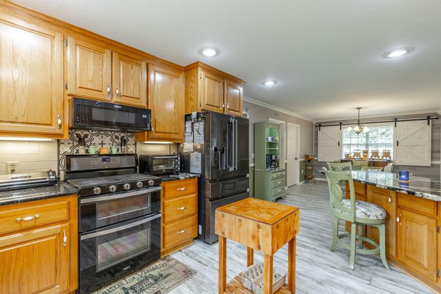 7354 County Road 44, Fort Payne, AL 35968