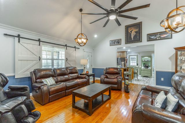 7354 County Road 44, Fort Payne, AL 35968