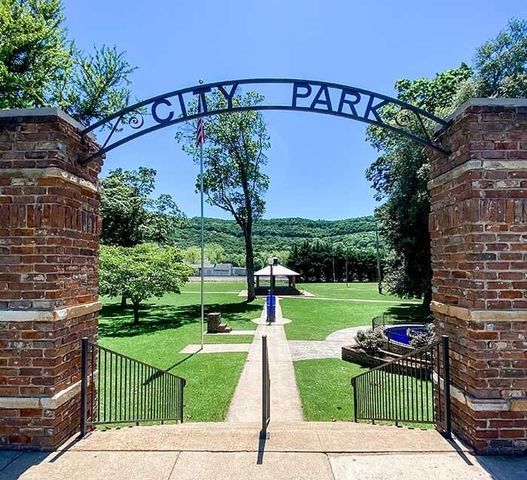 7354 County Road 44, Fort Payne, AL 35968