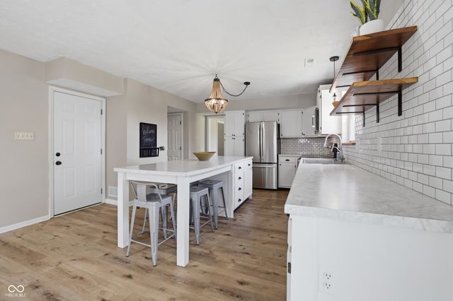 6750 Wild Cherry Drive, Fishers, IN 46038