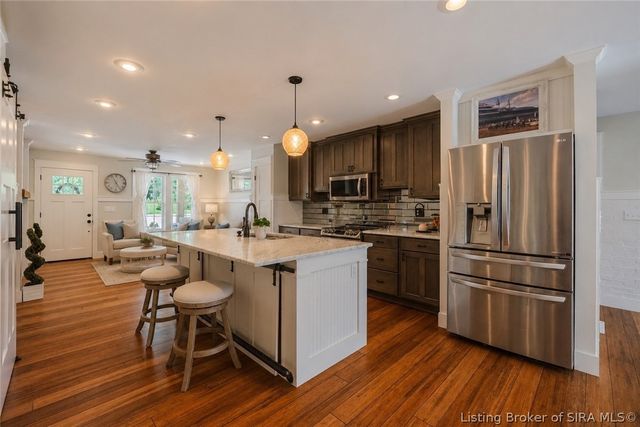 3723 Chapel Lane, New Albany, IN 47150