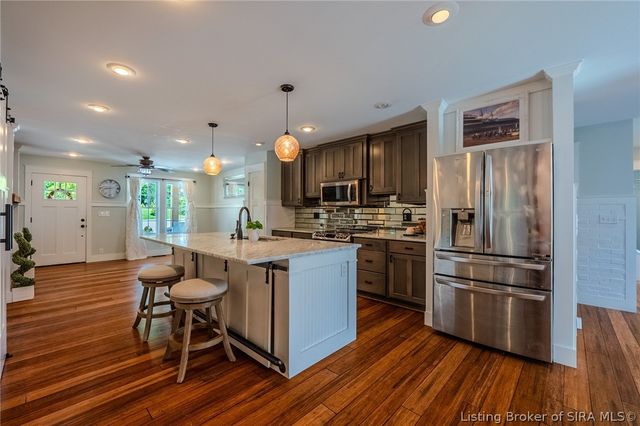 3723 Chapel Lane, New Albany, IN 47150
